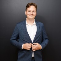 Viktor Greir