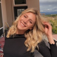 Jessica Adams