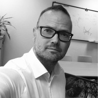 András Helybély
