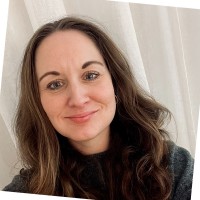 Anna Tholin
