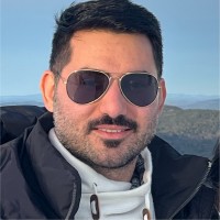 ‪Arash Omidi