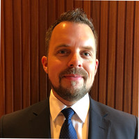 Adrian Gutknecht, Cfa