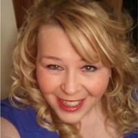 Lisa Farrelly