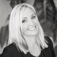 Linda Hoffert