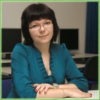 Елена Яковенко