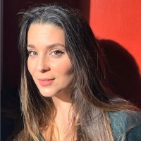 Jennifer Brett