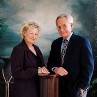 Joe Stanley & Pat Holbert