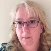 Denise Danitz, Mhia Rhit
