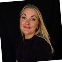 Kathrine Cosmos Bech