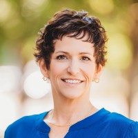 Tracy Plowy, Phr