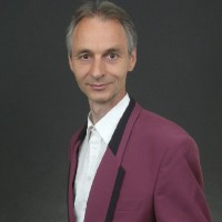Volker S.