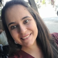Beatriz Charelli
