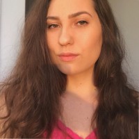 Gabriela Back