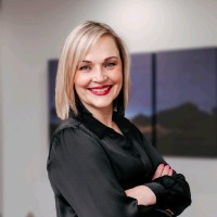 Minette Louw CA(SA), RA