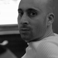 Avi Raz