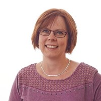 Eveline Warner - Van Iperen