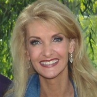 Jennifer Hodge