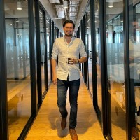 Alejandro González Aguila