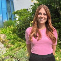 Manuela Malek