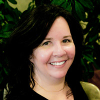 Jennifer Kneeland Pujo