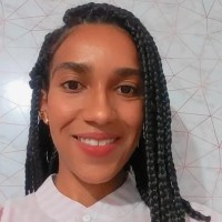 Camila J Santos