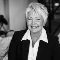 Jeanne Hunter