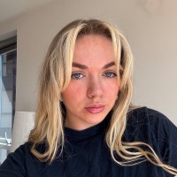 Imogen King