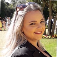 Leanne Dyer