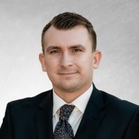 Lukas P.