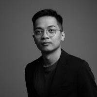 Zhiliang Chen