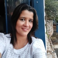 Simone Rezende Da Silva