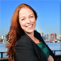 Renate Parker-Holl