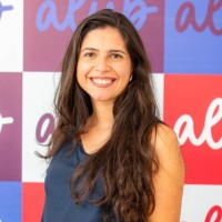 Tainá Mota