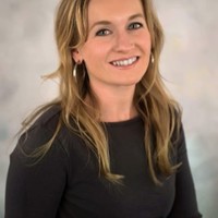 Holly Hartsell