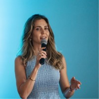 Laura Goncalves