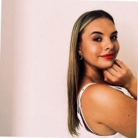 Lara Van Der Watt