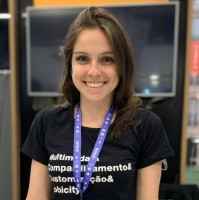 Julia Flores Grubman