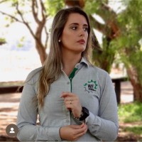 Caroline R. Weber Santos