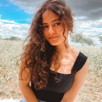 Daniele Queiroz