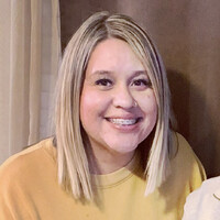 Amy Bustillos