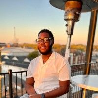 Donovan Shields