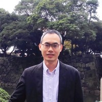 QI L.