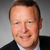 Dr. Sören Lechner