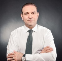 Adler International Gmbh Geschäftsführender Gesellschafter Dr. Azimzadeh