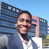 Desmond Kumi