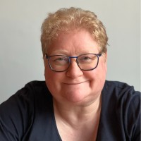 Monique Van Der Veen