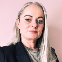 Avril Fiddes
