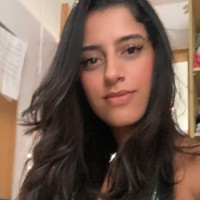 Dheni Kelly Oliveira Santos