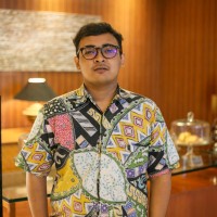 Adrian Mangun Ratu