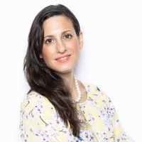 Sophia Geraki, Mba